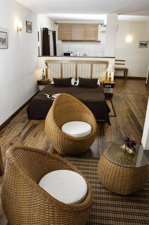 Hotel Restaurant Le Combava Antananarivo Bilik gambar