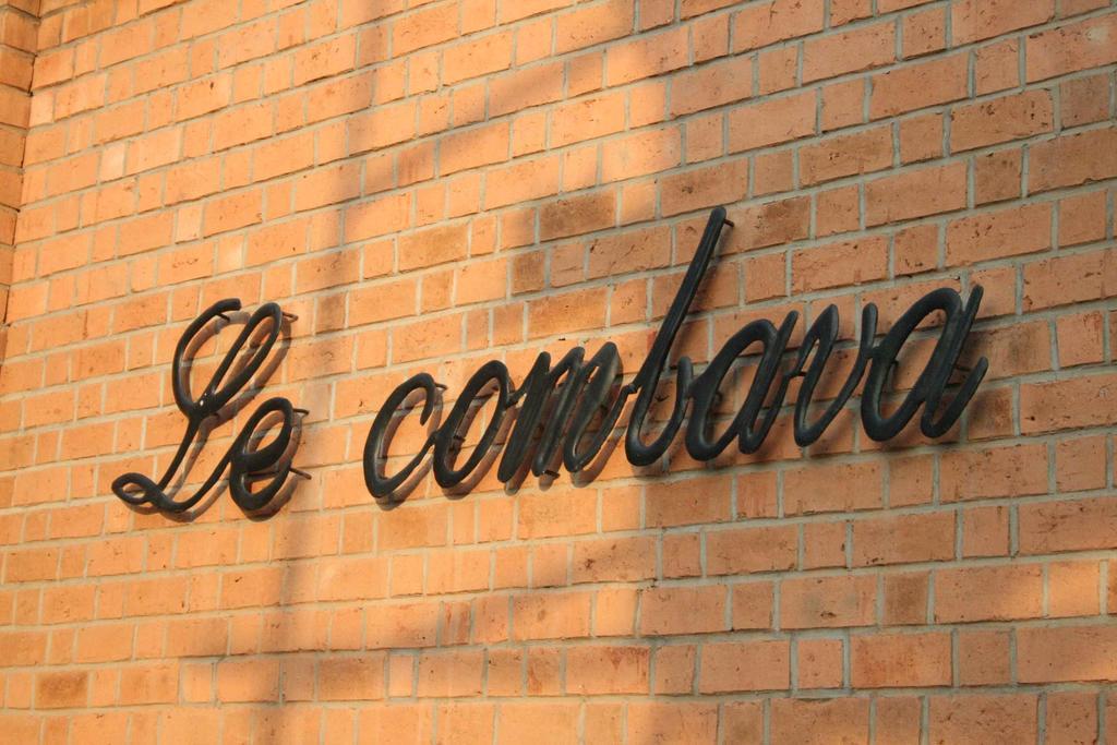 Hotel Restaurant Le Combava Antananarivo Luaran gambar