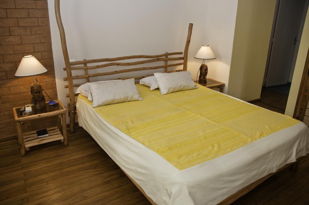 Hotel Restaurant Le Combava Antananarivo Bilik gambar