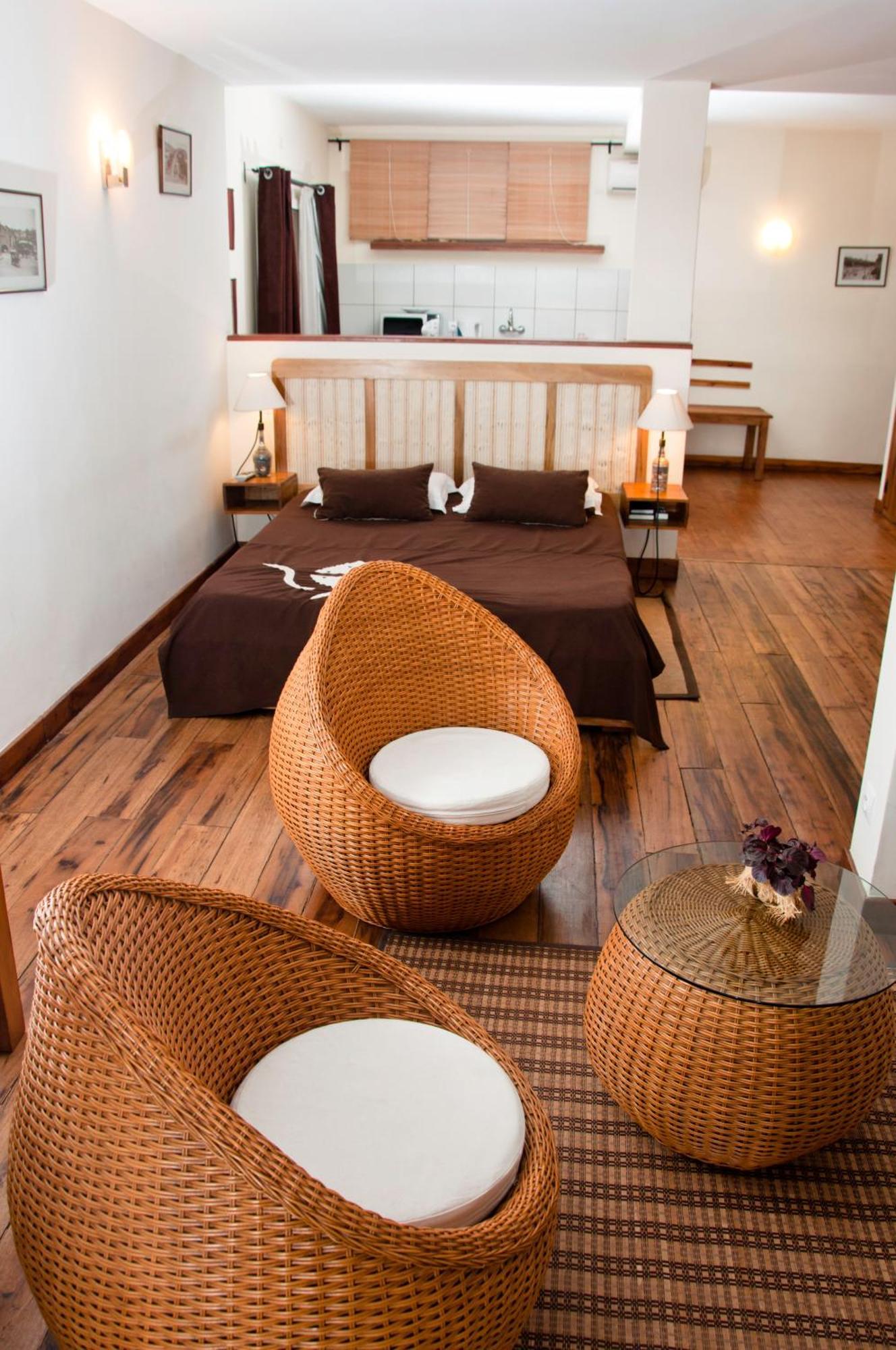 Hotel Restaurant Le Combava Antananarivo Luaran gambar