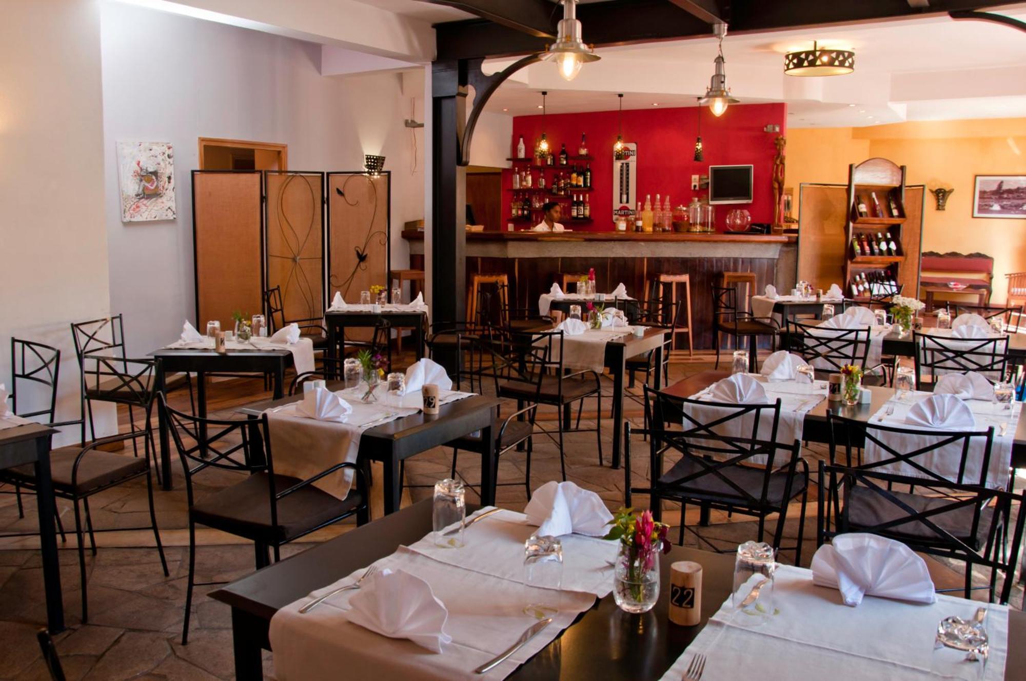 Hotel Restaurant Le Combava Antananarivo Luaran gambar